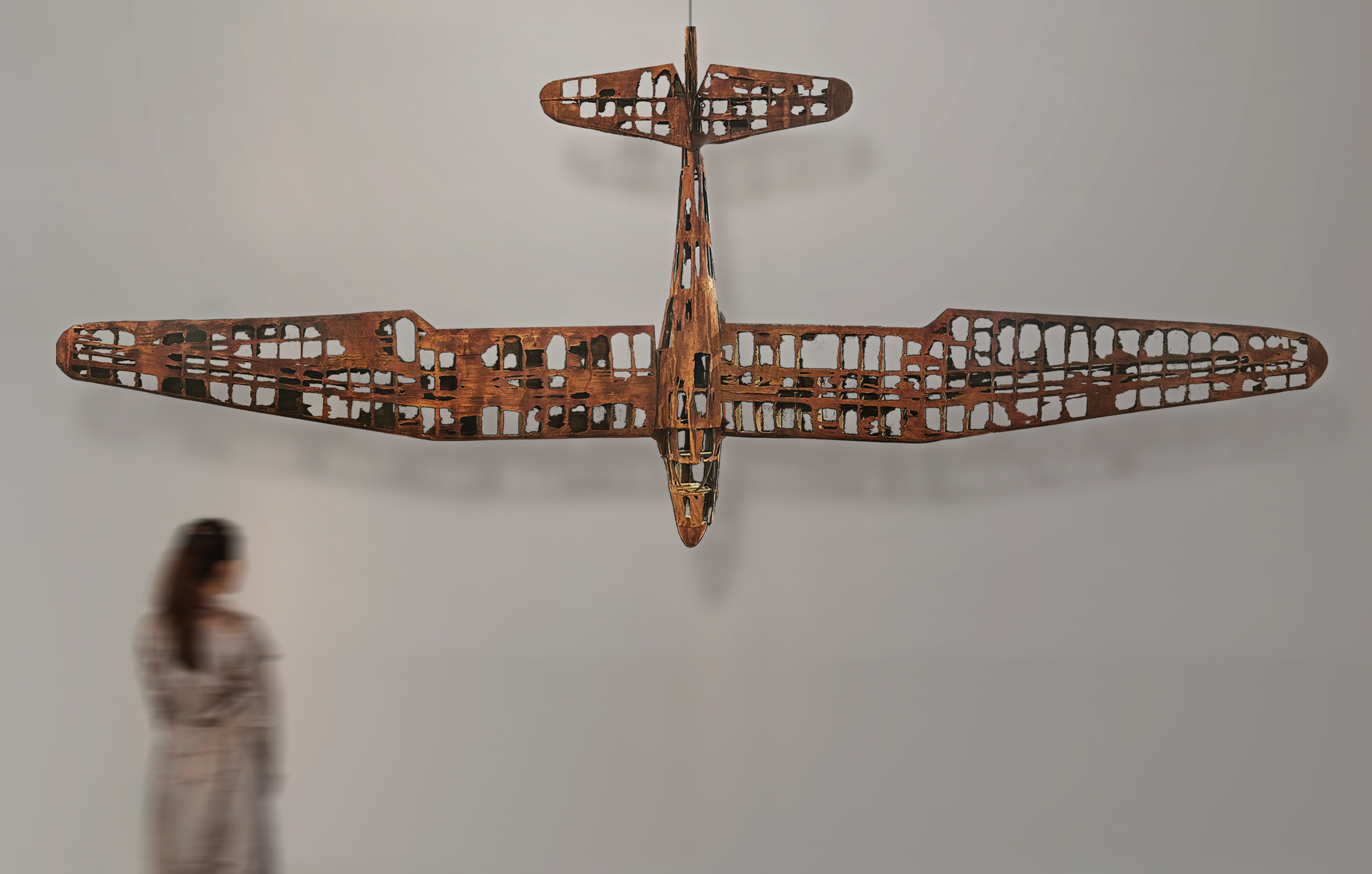 Zamanla / Ahşap / 390 x 30 x 160 cm / 2024