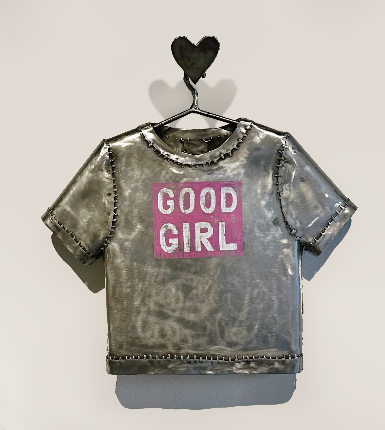 Good Girl /Oksitlenmiş Çelik, Lake, Akrilik boya / 68 x 67 x 9 cm / 2025